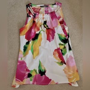 Women’s dress sleeveless top